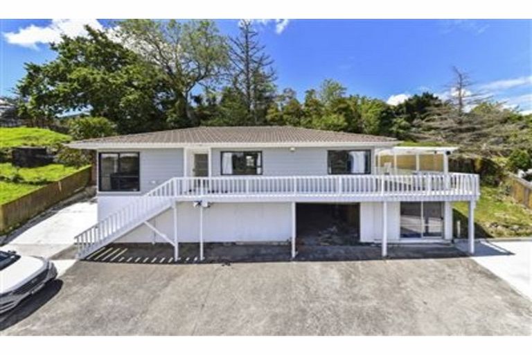 Photo of property in 16 Beaufort Place, Papatoetoe, Auckland, 2025