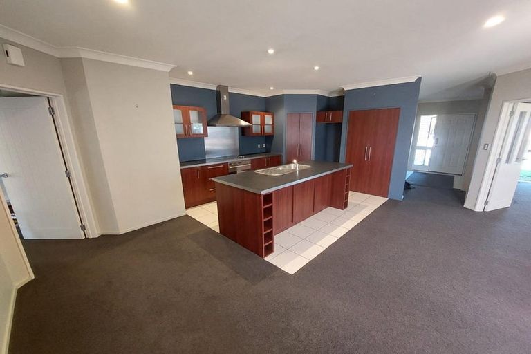 Photo of property in 54 Limes Avenue, Parklands, Christchurch, 8083