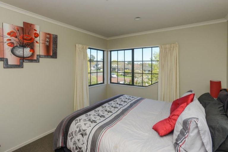 Photo of property in 14 Kingsgate Lane, Havelock North, 4130