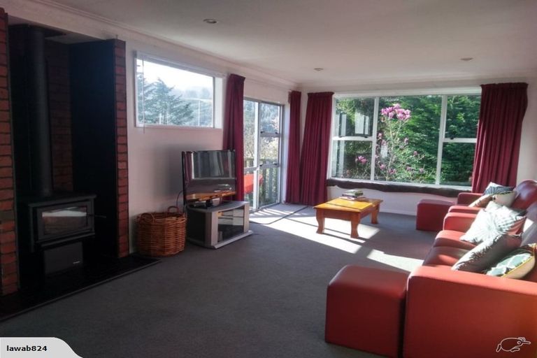 Photo of property in 61 Hocken Street, Kenmure, Dunedin, 9011