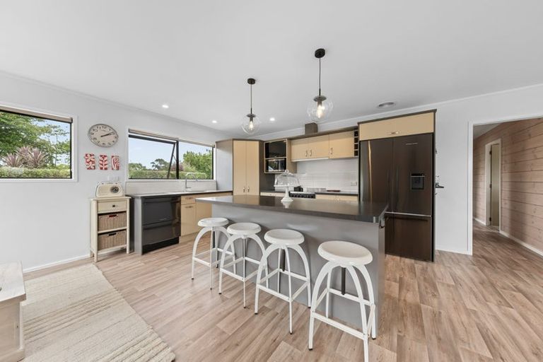 Photo of property in 1 Whitcombe Street, Lepperton, New Plymouth, 4373