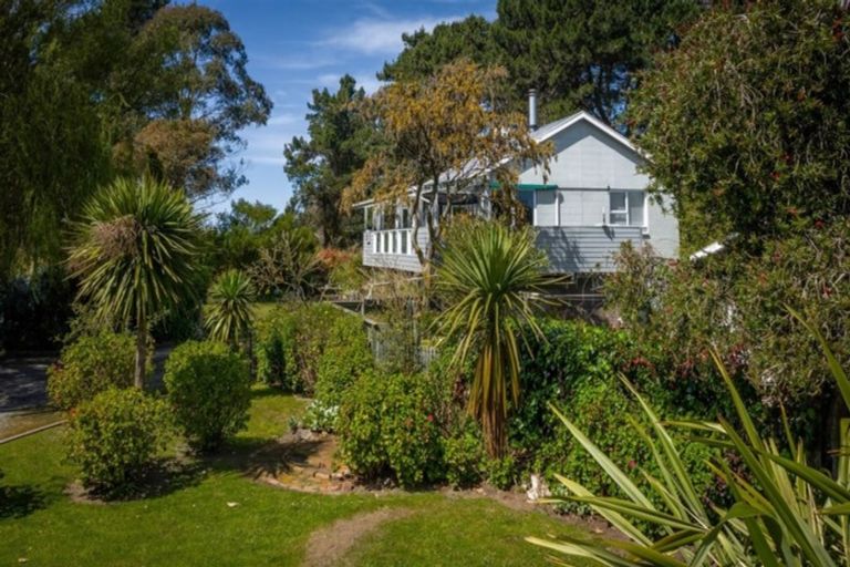 Photo of property in 135 Kings Road, Leithfield, 7481