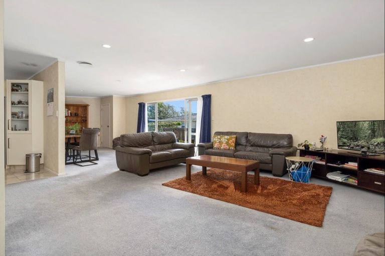 Photo of property in 15 Gilmore Street, Te Puke, 3119