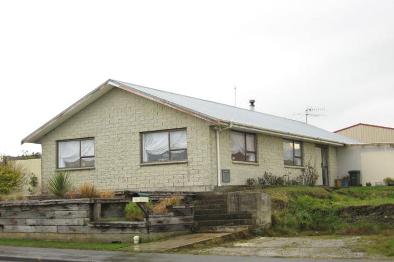 Photo of property in 122 John Street, Heidelberg, Invercargill, 9812