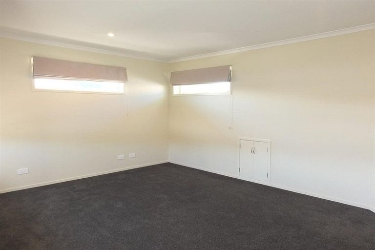 Photo of property in 40 Peer Street, Upper Riccarton, Christchurch, 8041