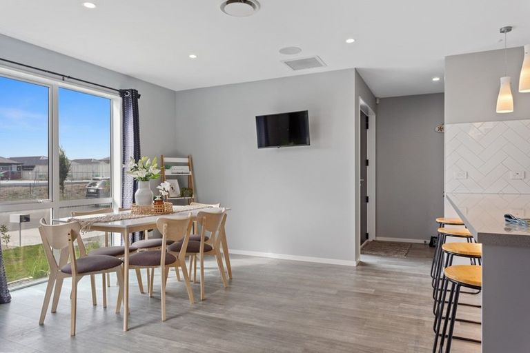 Photo of property in 31 Tahuna Street, Pegasus, 7612