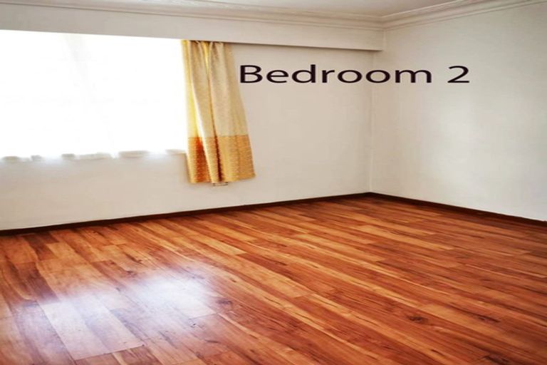 Photo of property in 24 Ted William Street, New Windsor, Auckland, 0600