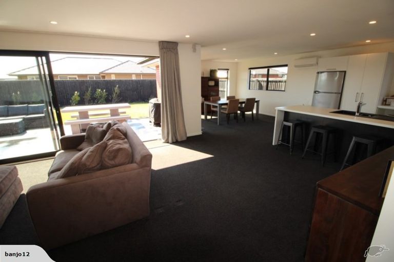 Photo of property in 124 Northbrook Road, Rangiora, 7400