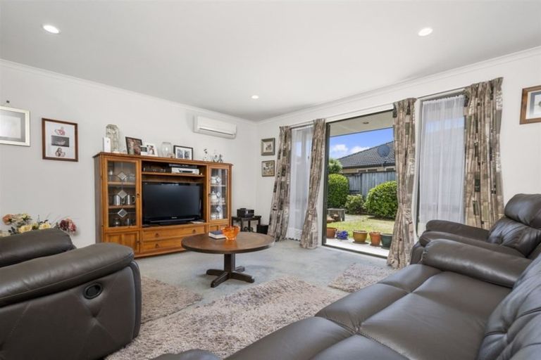 Photo of property in 118 Longview Drive, Papamoa Beach, Papamoa, 3118