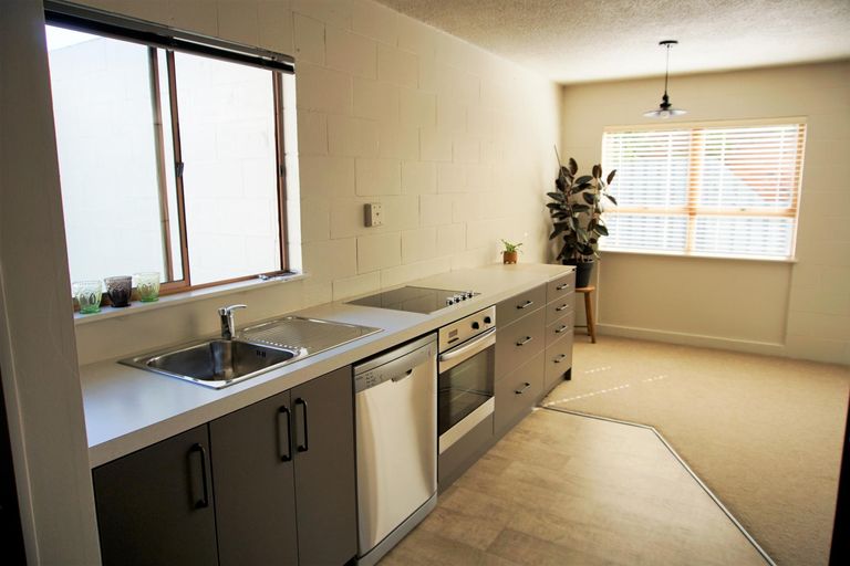 Photo of property in 1/14 Thornton Road, Cambridge, 3434