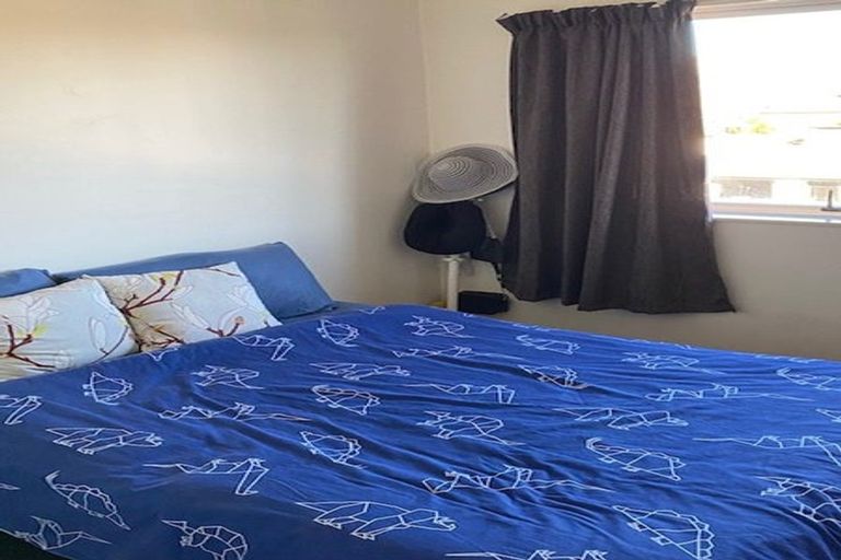 Photo of property in 28/30 Mathesons Road, Phillipstown, Christchurch, 8011