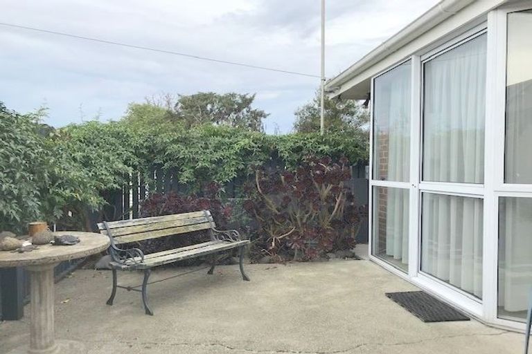 Photo of property in 24 Mowbray Street, Watlington, Timaru, 7910