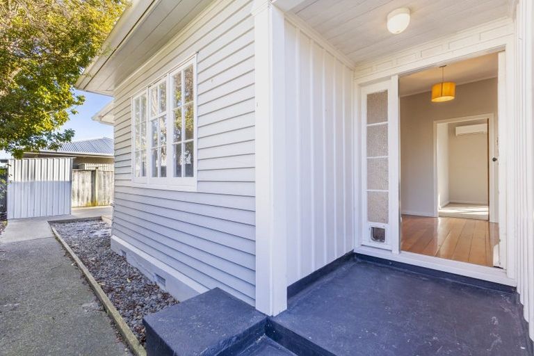 Photo of property in 37 Nuffield Avenue, Marewa, Napier, 4110
