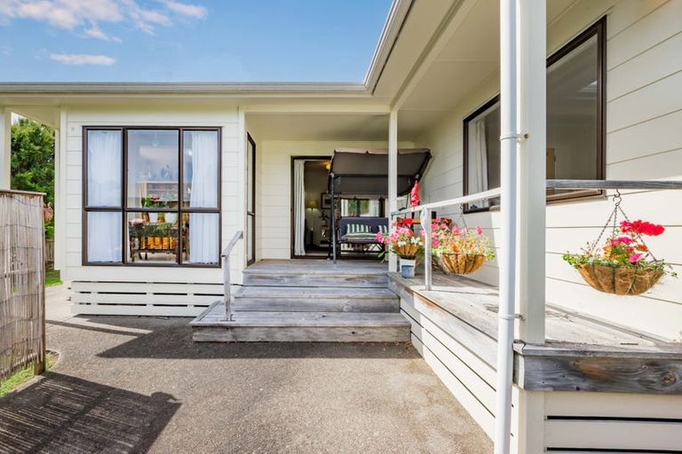 Photo of property in 27 Rimu Road, Raumati Beach, Paraparaumu, 5032