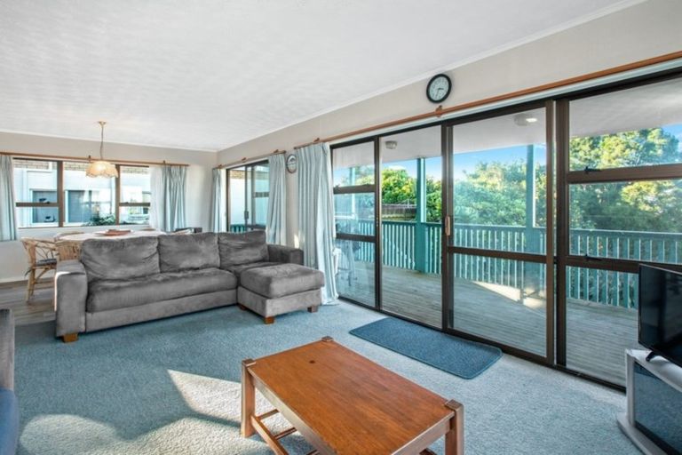 Photo of property in 2 Mayor View Terrace, Waihi Beach, 3611