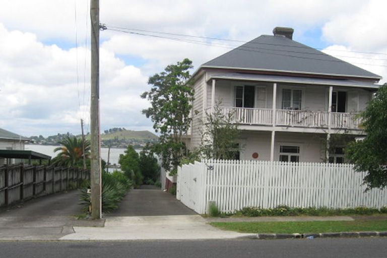 Property details for 35a Arthur Street, Onehunga, Auckland, 1061