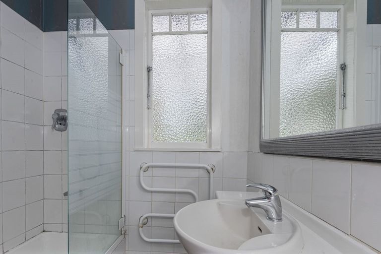 Photo of property in 18 Deveron Street, Regent, Whangarei, 0112