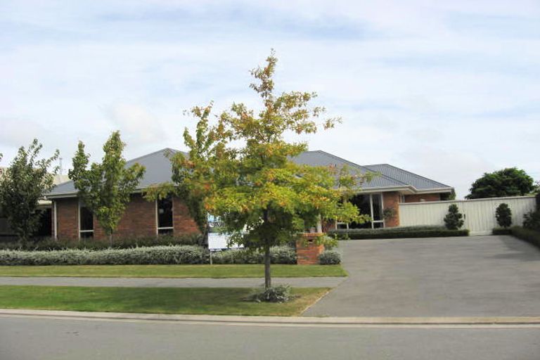 Photo of property in 22 Oakwood Mews, Prebbleton, 7604