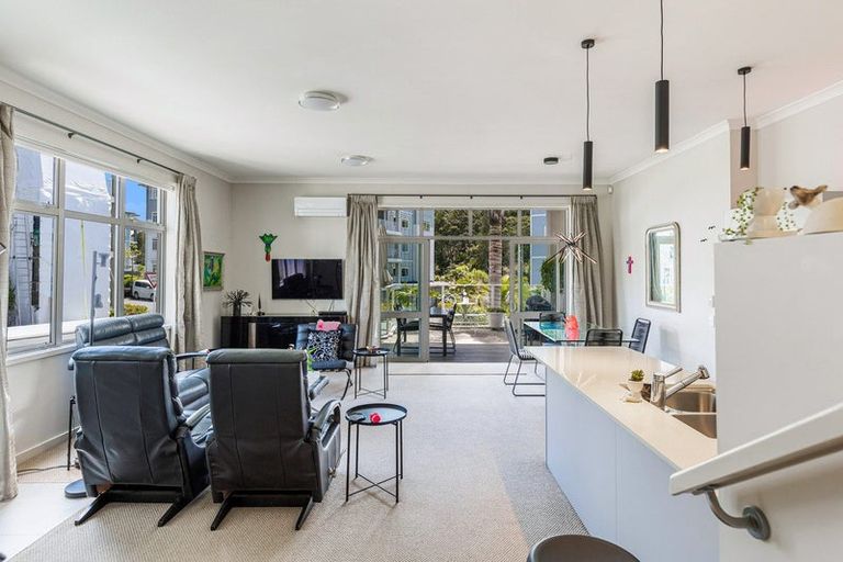 Photo of property in 58 Parkside Drive, Orewa, 0931