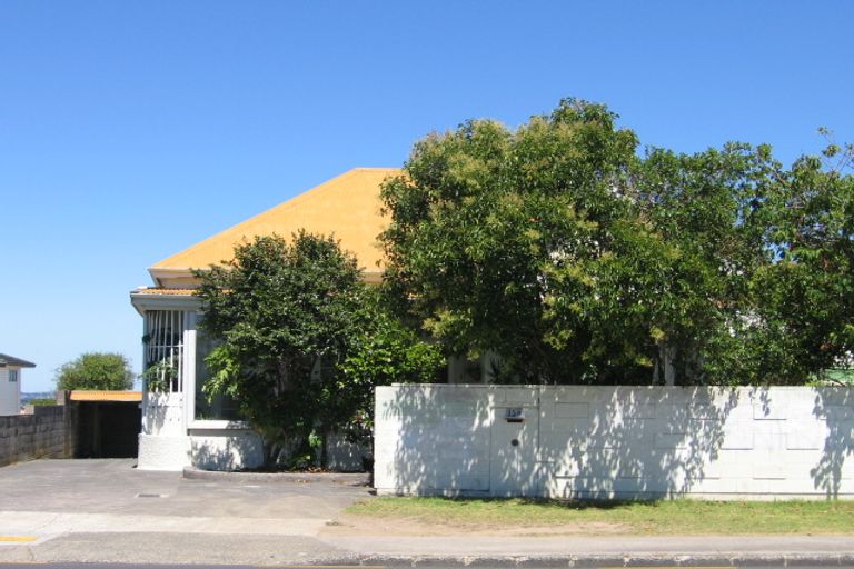 Photo of property in 3/158a Mokoia Road, Chatswood, Auckland, 0626