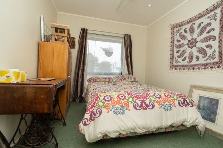 Photo of property in 5 Aileen Place, Nawton, Hamilton, 3200