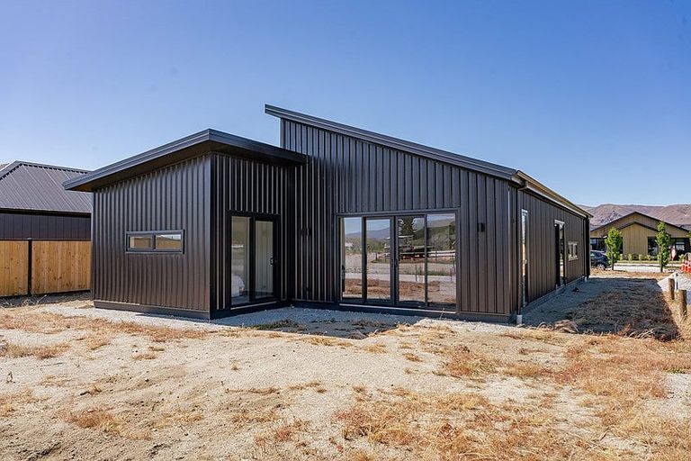 Photo of property in 21 Vintage Street, Cromwell, 9310