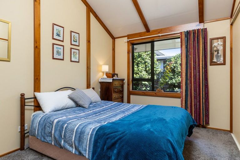 Photo of property in 16 De Castro Drive, Blenheim, 7201