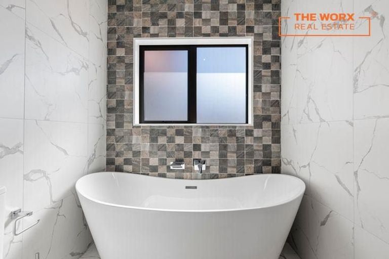 Photo of property in 55 Clarks Beach Road, Clarks Beach, 2122