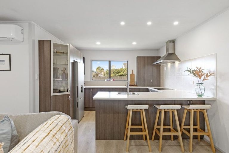 Photo of property in 7c Helvetia Road, Pukekohe, 2120