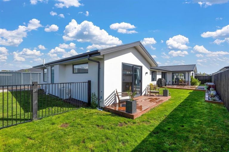 Photo of property in 53 Macphail Avenue, Rangiora, 7400