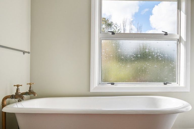 Photo of property in 1723 Cheltenham Hunterville Road, Waituna West, Rewa, 4780