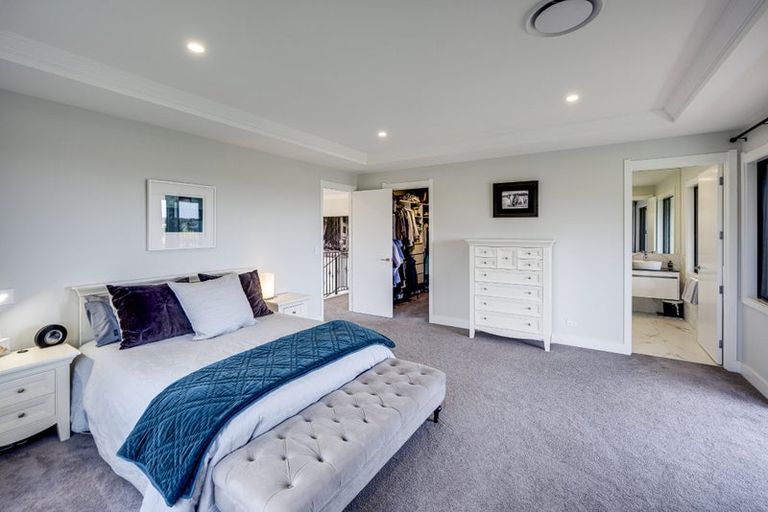 Photo of property in 4 Ridgeway Terrace, Taradale, Napier, 4112