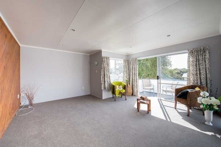 Photo of property in 2 Edith Place, Dinsdale, Hamilton, 3204