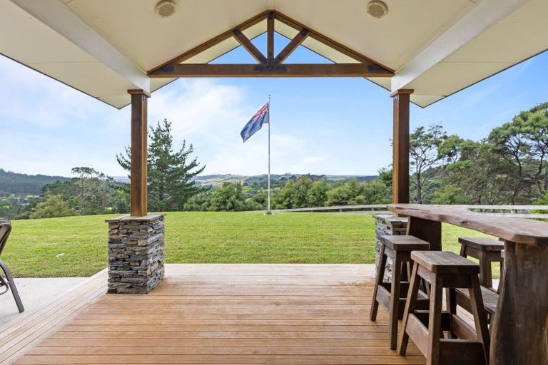 Photo of property in 65b Manuka Grove, Helensville, 0875