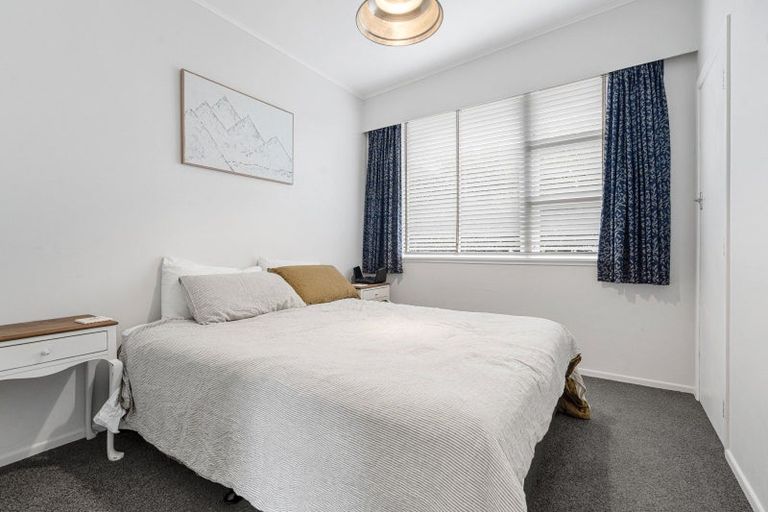 Photo of property in 12 East Street, Greytown, 5712