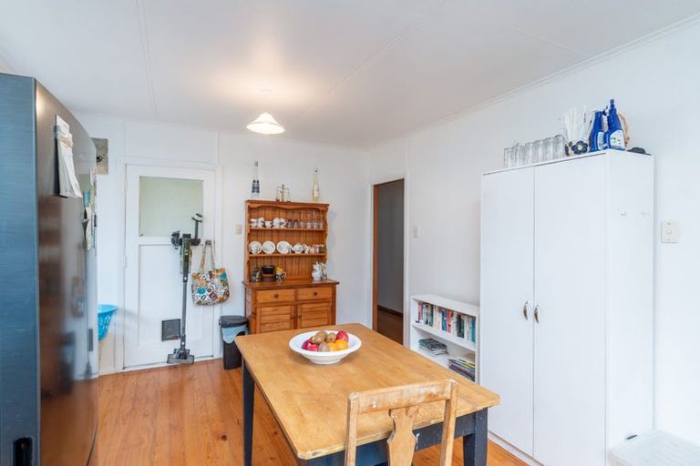 Photo of property in 61 Rangituhi Crescent, Takapuwahia, Porirua, 5022