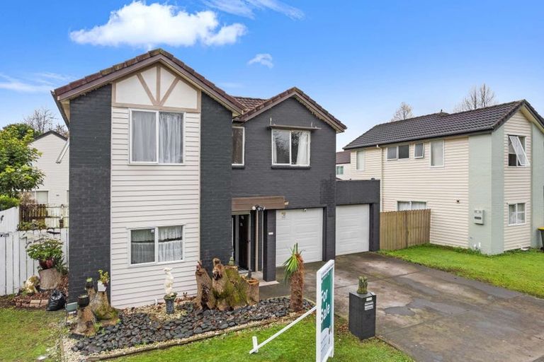 Photo of property in 13 Ritchie Crescent, Takanini, 2112