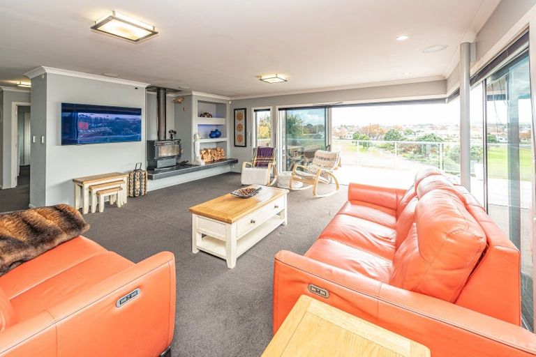 Photo of property in 37 Mason Terrace, Gonville, Whanganui, 4501