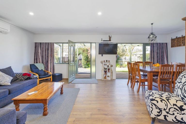 Photo of property in 77 Catherine Crescent, Whitianga, 3510