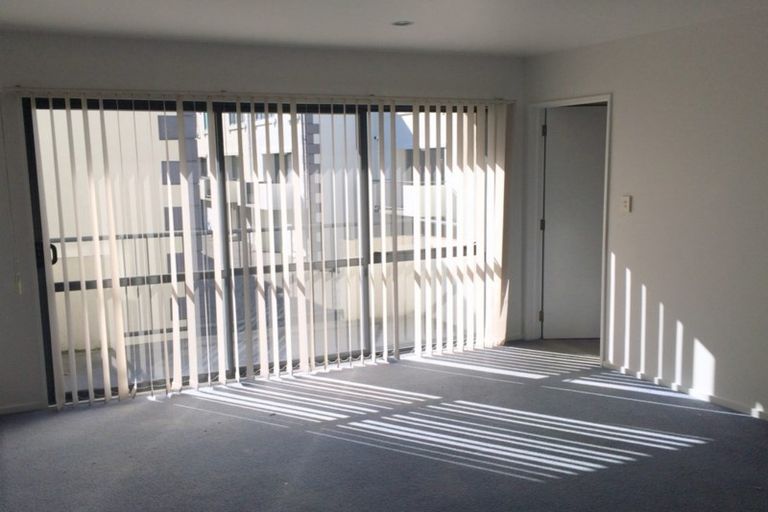 Photo of property in 2/209 Worcester Street, Christchurch Central, Christchurch, 8011