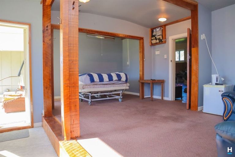 Photo of property in 37 Inverness Street, Dunollie, Runanga, 7803