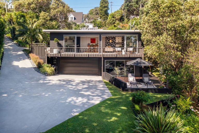 Photo of property in 32a Palmerston Road, Birkenhead, Auckland, 0626