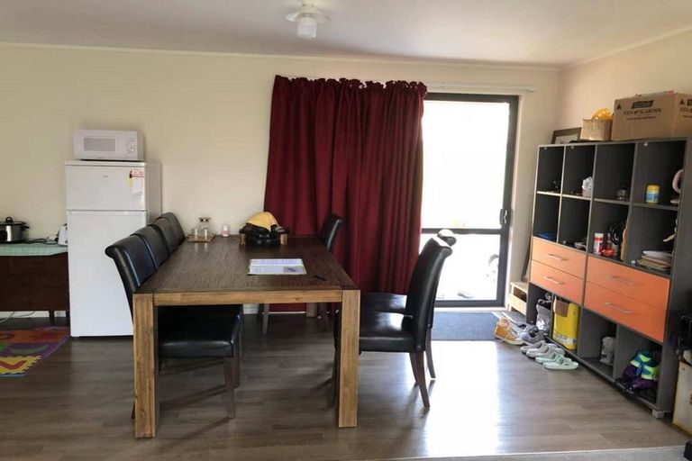 Photo of property in 207b Cambridge Road, Hillcrest, Hamilton, 3216