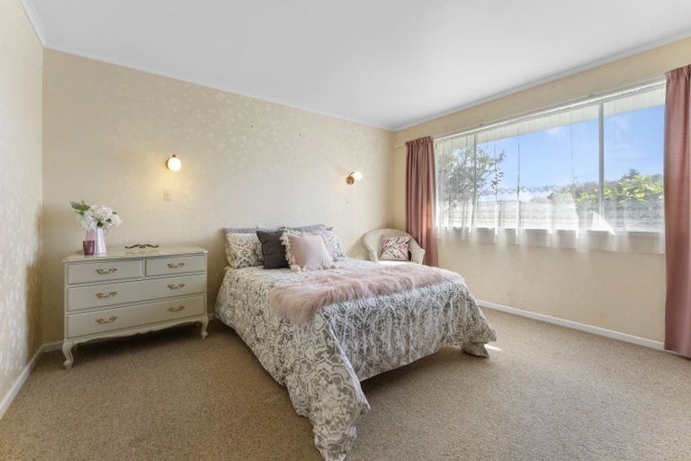 Photo of property in 8 Kowhai Street, Levin, 5510