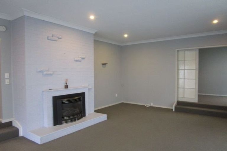 Photo of property in 166 Wairakei Road, Bryndwr, Christchurch, 8053