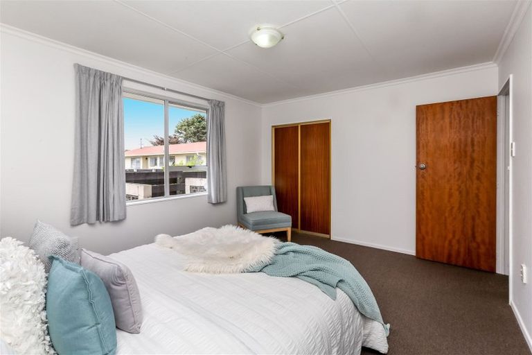 Photo of property in 4 Villa Place, Bell Block, New Plymouth, 4312