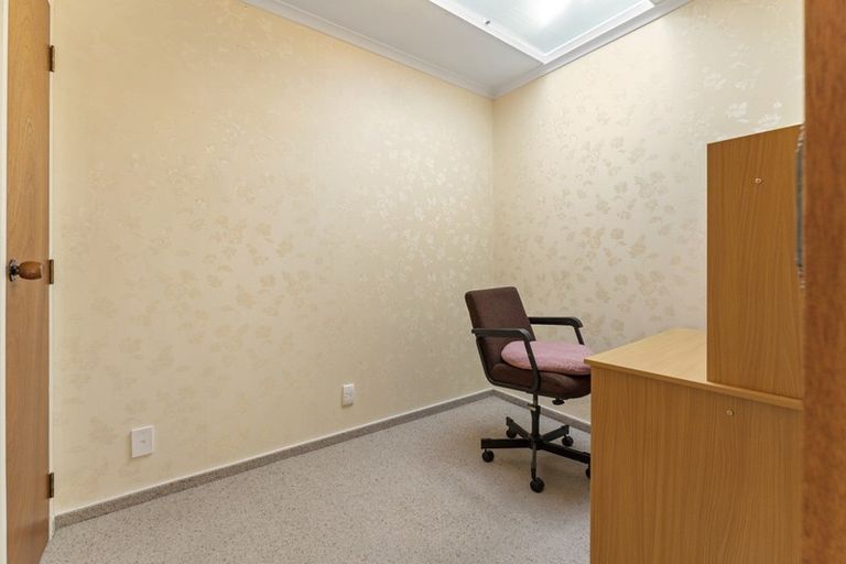 Photo of property in 2/38 Mako Mako Road, Levin, 5510