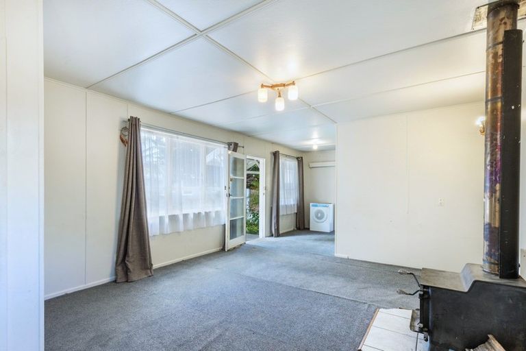 Photo of property in 191 Te Rangitautahanga Road, Turangi, 3334