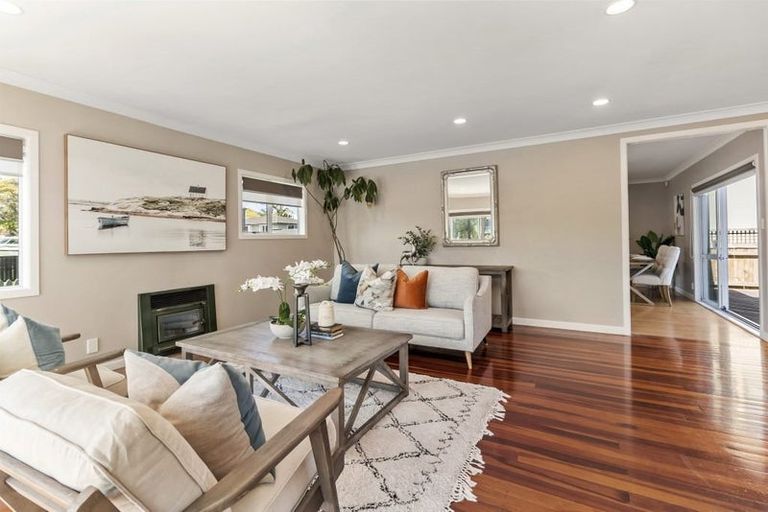 Photo of property in 65 Seacliffe Avenue, Belmont, Auckland, 0622