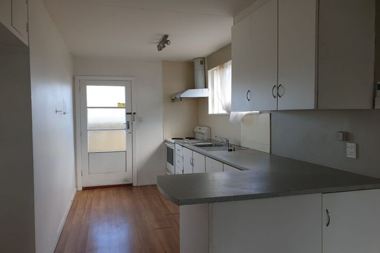 Photo of property in 3/4 Division Street, Riccarton, Christchurch, 8041